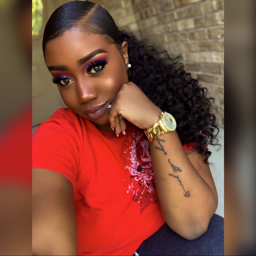 Meet your Posher, Jaris